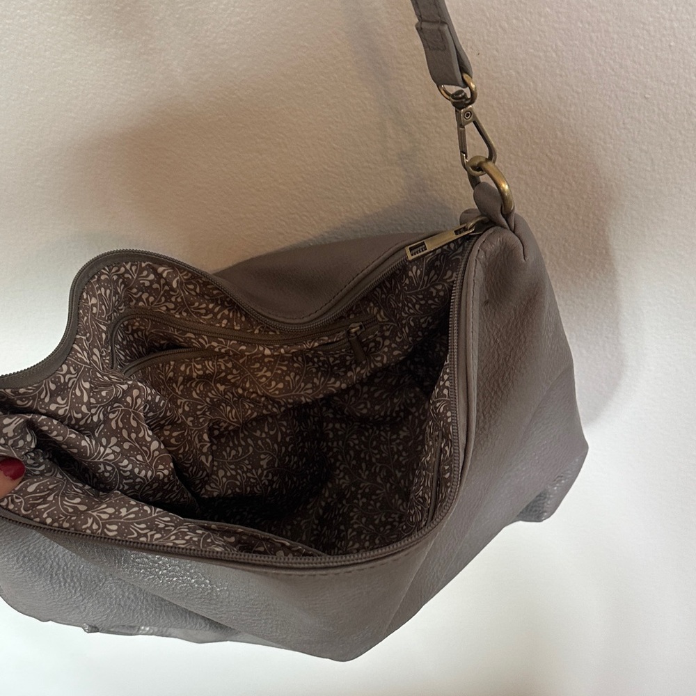 Pebbled Crossbody Bag in Stone Grey - Picture 3 of 7